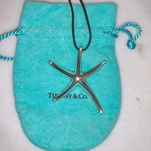 Tiffany&Co sterling silver starfish pendant